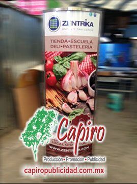 Producción e instalación de material publicitario en centros comerciales para Zentrika. Publicidad a lo grande. Contáctanos.